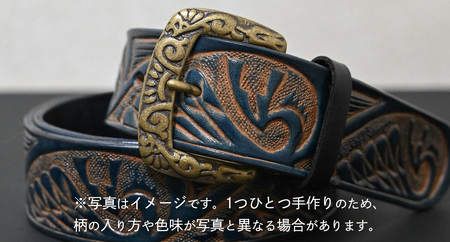 牛革ベルト インディアン鷲柄 紺すかし染め【太さ40mm / 厚さ3.7mm / L(130cm)】 [BE052ya-L]