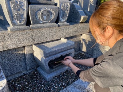 花屋が行うお墓参り代行サービス『1回』※墓石清掃あり
