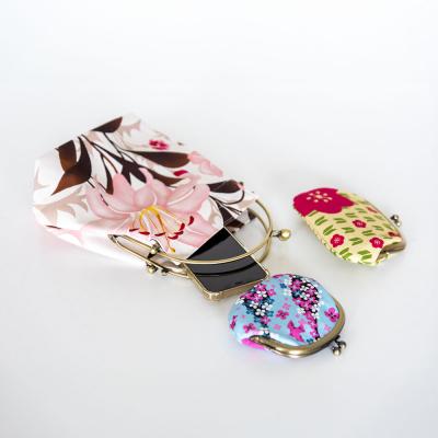 ふるさと納税 京都市 【亥之吉】ベンリーがま口「ゆりあざみ」2wayがま口バッグ |  | 02