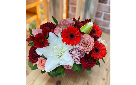 No.491 （レッド系）Lサイズ 癒し生活！季節のおまかせフラワーアレンジメント
