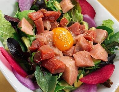 みさきまぐろ の アヒポキ丼 ペア お食事券【ドリンク付き】 M094-002 チケット 体験