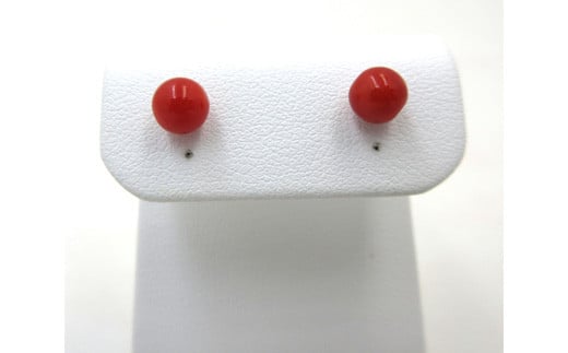 土佐沖血赤珊瑚 約5.25～5.5mm玉 K18 ピアス （fpi-204）