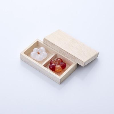 ふるさと納税 長野市 《木箱入り》めでたい梅箸置き 紅白セット 〜結婚祝いやお正月にも〜 |  | 01