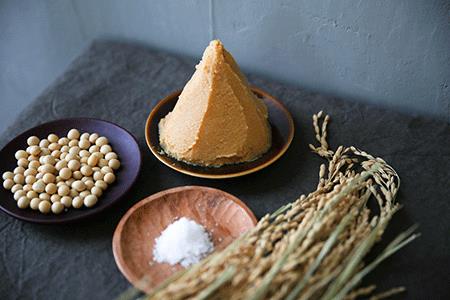 生しぼり椿油と寿工房さんのお味噌のセット