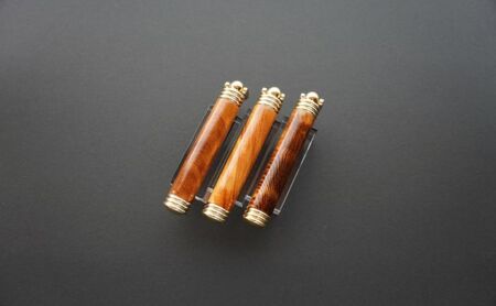 天然屋久杉芯ケース〈屋久杉　文房具 芯 シャーペン〉