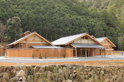 入鹿温泉ホテル瀞流荘　湯元山荘湯ノ口温泉　宿泊及び館内利用割引券