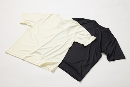922 とろけるような着心地、高級ウールTシャツ