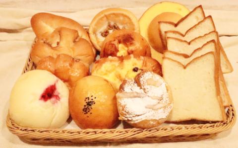 sakura ville 生食パンと人気パン詰め合わせセット
