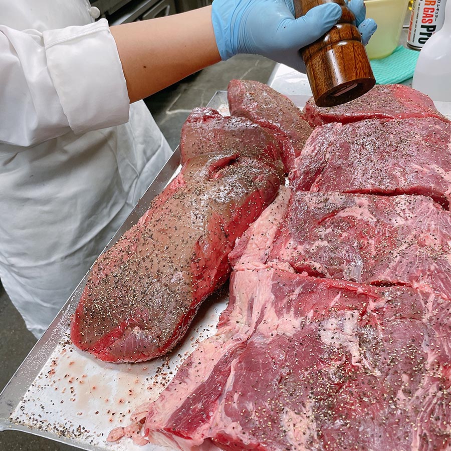 ＜レストラン門田＞ あかね和牛のローストビーフ（モモ）400g