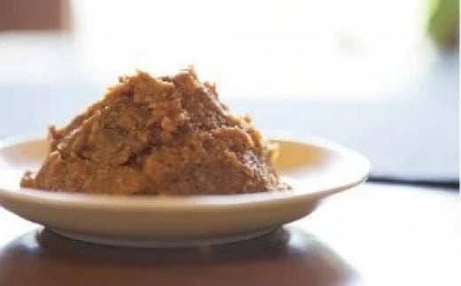 
            かんべの味噌 米味噌 2.5kg 手作り 自家製 天然醸造 添加物不使用 食品 調味料 富士市【配送不可地域：沖縄・離島】 [sf001-084]
          