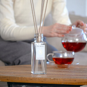 ティーセント リードディフューザー ホワイトピーチティー の 香り 晴香堂 HARUKADO  TEA SCENT ルームフレグランス 芳香剤 インテリア アロマ  香り リビング 玄関 ベッドルーム