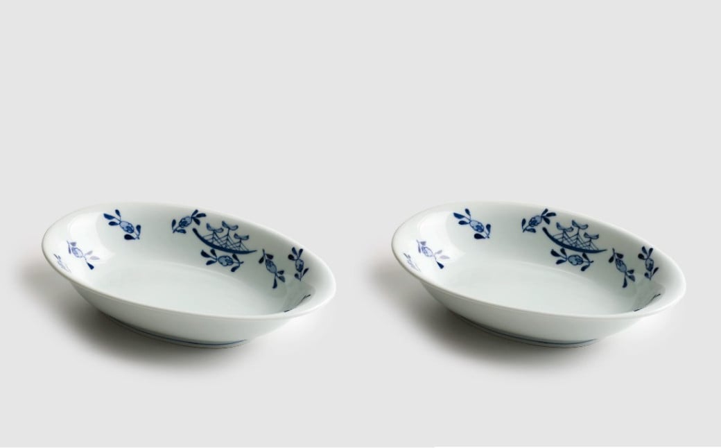 
            有田焼【しん窯】草花異人 - たまご型カレー皿 2枚セット
          