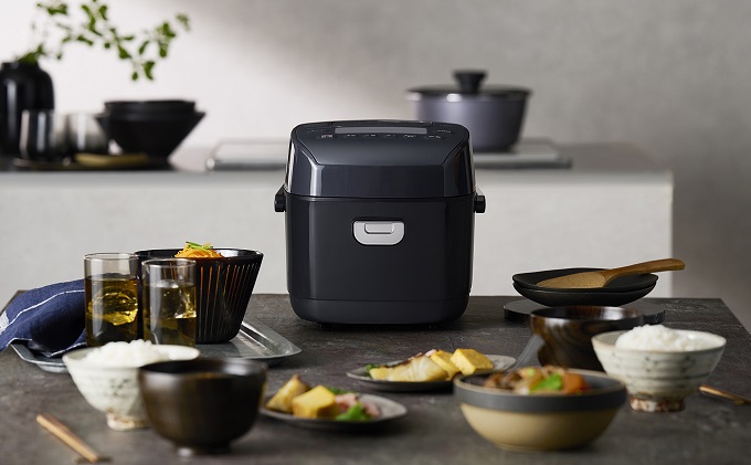 アイリスオーヤマ 炊飯器 3合 RC-PDA30-B ブラック 圧力ih 圧力I