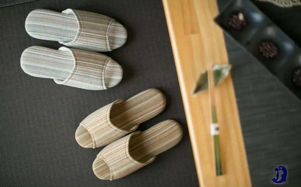 しじらストライプ　ドルフィンソフト前アキスリッパ　Sサイズ　ブラウン 1足【スリッパ すりっぱ くつ ソフト ロングセラー 軽量 軽い ストライプ ギフト プレゼント ファッション 】
