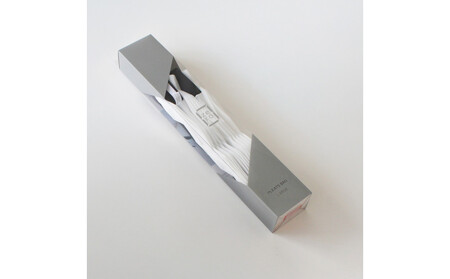 香川県産プリーツバッグ・ストライプ・ラージ［ シルバー １点］軽やかで上品な透け感のあるショルダーバッグ