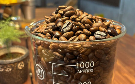 バレルエイジドコーヒー ブラジル 200g（豆） 滋賀県長浜市/FUSE COFFEE ROASTERS[AQDO003]