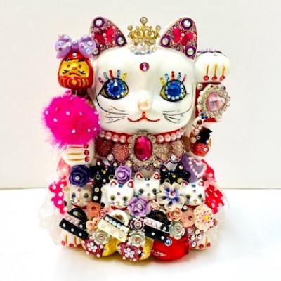 ふるさと納税 中間市 金運親子招福ジュエリー招き猫エリザベス(LL)R赤座布団付き