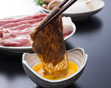 近江牛 肩ロース すき焼き 2kg 総本家肉のあさの 5等級雌牛【AE07W】 近江牛 牛肉すき焼き