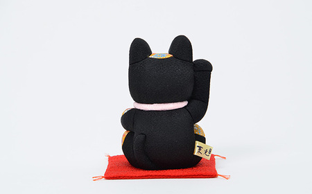 木目込人形（招き猫・風水（中）黒） ／ まねきねこ 猫 飾り物 人形 置物 ちりめん 伝統工芸 縁起 開運招福 千客万来 商売繁盛 金運 インテリア プレゼント 雑貨 可愛い 柿沼東光 クールジャパン