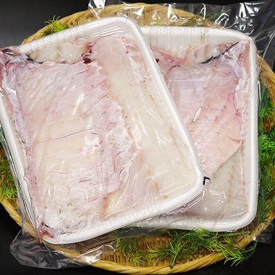 ふるさと納税 稚内市 稚内産 鱈(たら)半身　約2kg(1kg前後×2パック) |  | 01