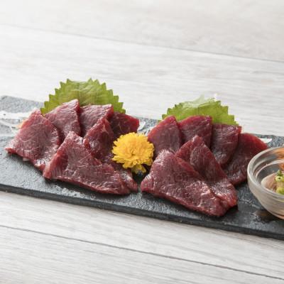 ふるさと納税 湯前町 桜屋　赤身馬刺し400g 専用醤油付き150ml×1本(湯前町)
