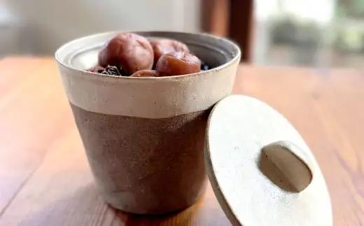 梅干し壺 陶器 保存容器 梅干し 漬物 キッチン 食卓 壺 つぼ ツボ 陶磁器 陶土 釉薬 蓋 蓋付き オシャレ ナチュラル