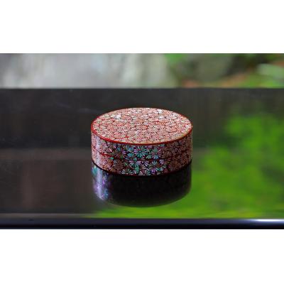 ふるさと納税 京都市 【嵯峩螺鈿野村】押合菊香合|京都 老舗 伝統工芸 漆器 ジュエリー |  | 02