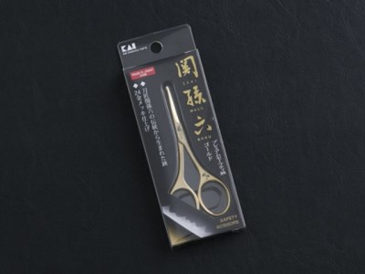 H9-128 ◇貝印 関孫六 クシ付きマユハサミ