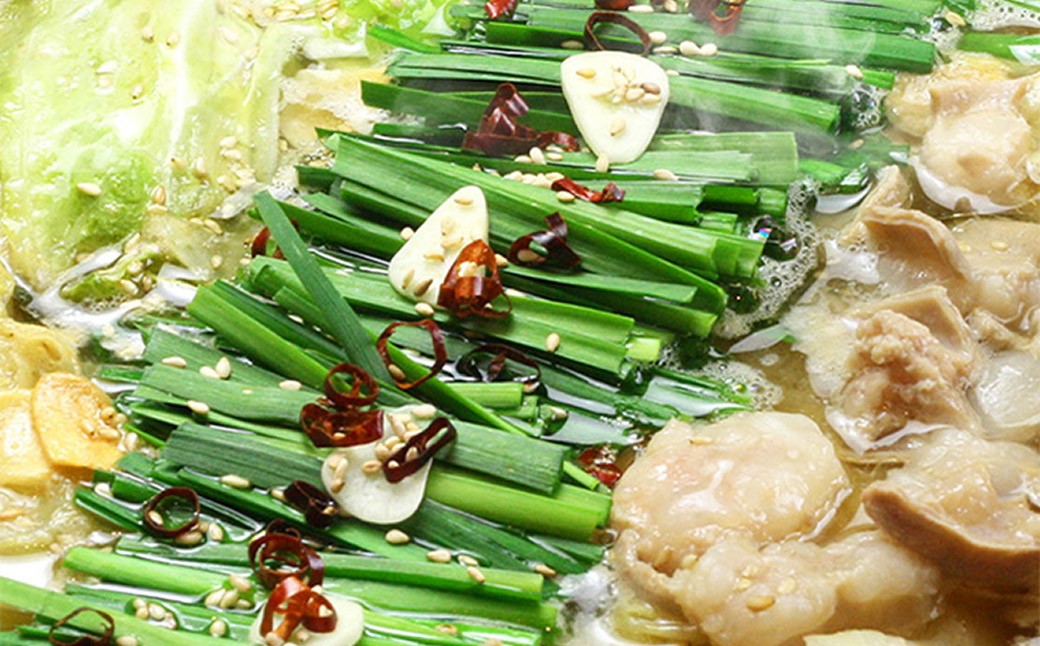 【6ヶ月定期便】博多の名物 「国産牛 上ホルモン もつ鍋」 と 「博多和牛スライス」 