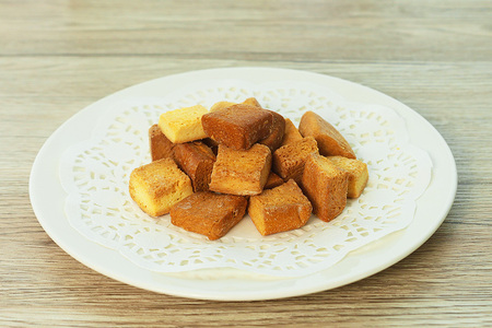 ラスクのほほえみ 3袋 数量限定 ラスク お菓子 焼き菓子 ホワイトチョコレート 国産 笠間市 茨城県 BH-044