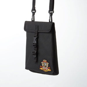 縦型サコッシュ　681424　4-059