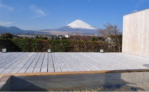 
[№5565-0200]御殿場高原時之栖　源泉　茶目湯殿＜平日＞チケット５枚
