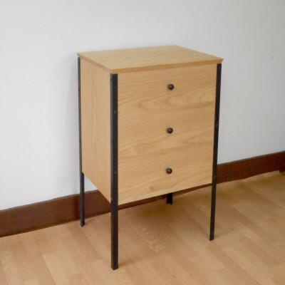 ふるさと納税 岸和田市 桐製家具【KIRIKAGU】ベッドサイド用小物入れ |  | 01