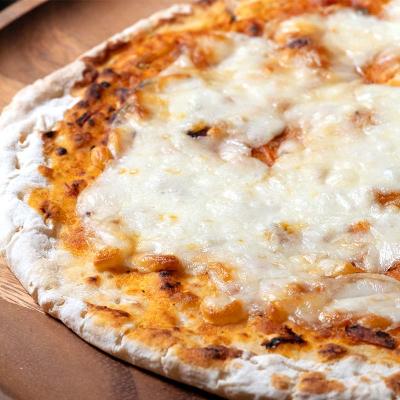 ふるさと納税 釧路市 北海道産窯焼き冷凍ピザ「マルゲリータ 〜宝醇なトマトソースの軌跡〜」 1枚 F4F-8550 |  | 02