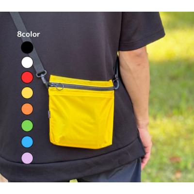 ふるさと納税 名古屋市 【黄色】ポケット付き軽量ナイロンショルダーバッグ　サコッシュ　撥水ポシェット