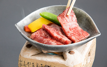 【館内で砂むし温泉が楽しめる♪】1泊2食付ペア宿泊券 薩摩黒陶板焼き会席プラン (指宿フェニックスホテル/IB100-004)
