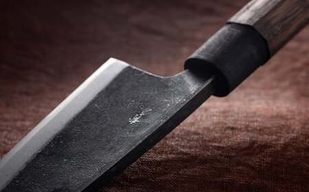 【当店オススメNo.1】土佐黒打出刃包丁（150mm、両刃） 包丁 ほうちょう 出刃包丁 両刃 手作り キッチン用品 日用品 両刃包丁 お取り寄せ