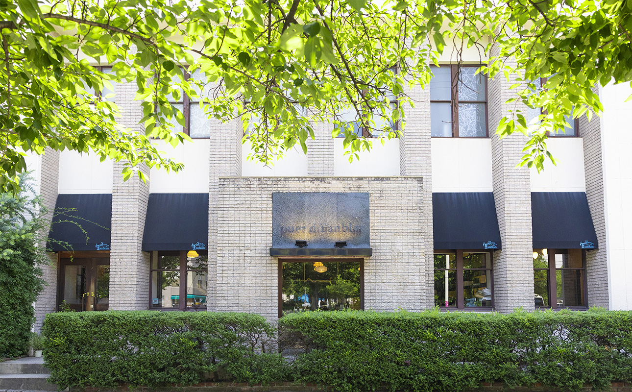 パティシエのセンスが引き立つ銘店「タンブラン」ケーキ・焼菓子引換券3,000円分 口コミ高評価の季節のケーキや焼菓子を楽しめる 記念日・手土産にも最適【洋菓子 焼き菓子 お取り寄せ 通販 誕生日 母の日 父の日 生クリーム いちご 苺 抹茶 チョコレート モンブラン タルト 栗 芋 クッキー マカロン マドレーヌ フィナンシェ おすすめ 人気 ランキング フルーツ 三重県 四日市市 ふるさと納税】