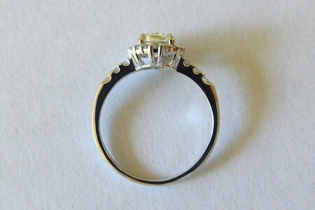 【ふるなび限定】【一点もの】Pt950　ベリーライトイエローダイヤ（0.967ct）リング　M22　K06154-H　FN-Limited-SP