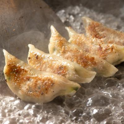 ふるさと納税 松山市 愛媛甘とろ豚餃子(60個) |  | 02