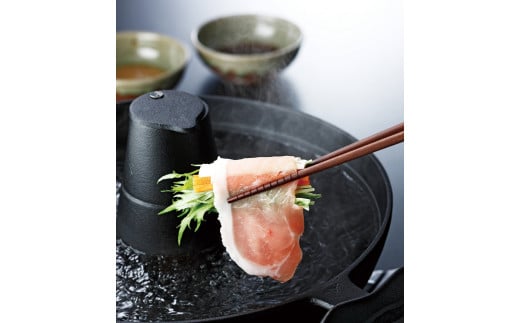 
越後もちぶたしゃぶしゃぶセット（バラ330g×2・ロース380g×1）
