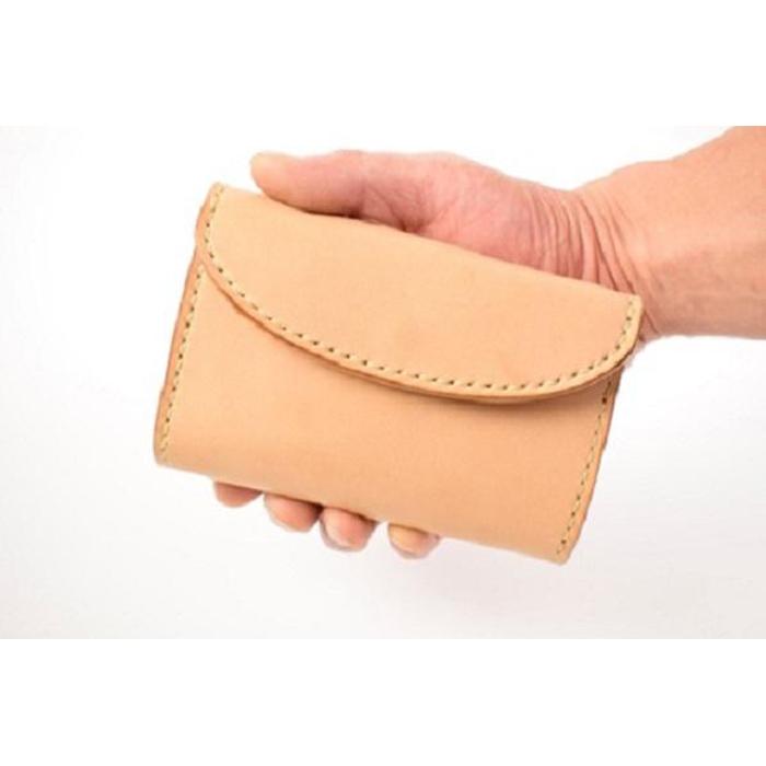 【ふるさと納税】【minca】栃木レザーの三つ折り財布 ミドルサイズ ハンドステッチ滑らかな手触り/Middle wallet 01　518