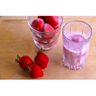 ふるさと納税 赤村 【あまおう95%】いちごの冷凍ピューレ約1200g(赤村) |  | 01