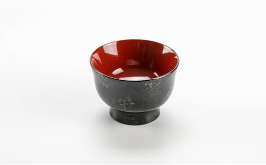 津軽塗 ぐい呑み(羽反) 唐塗/梨黒・緑【 民芸品 工芸品 酒器 ペア  】
