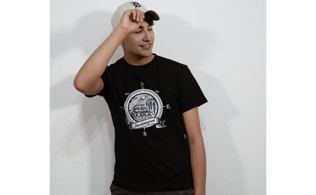 揖斐川町 マンホールTシャツ 黒 ファッション 服 男性 メンズ 女性 レディース お城 星空 花 土星  Lサイズ