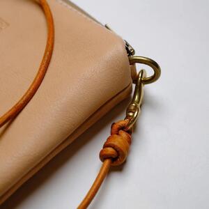 天神ワークス レザーサコッシュSP05【OLIVE】