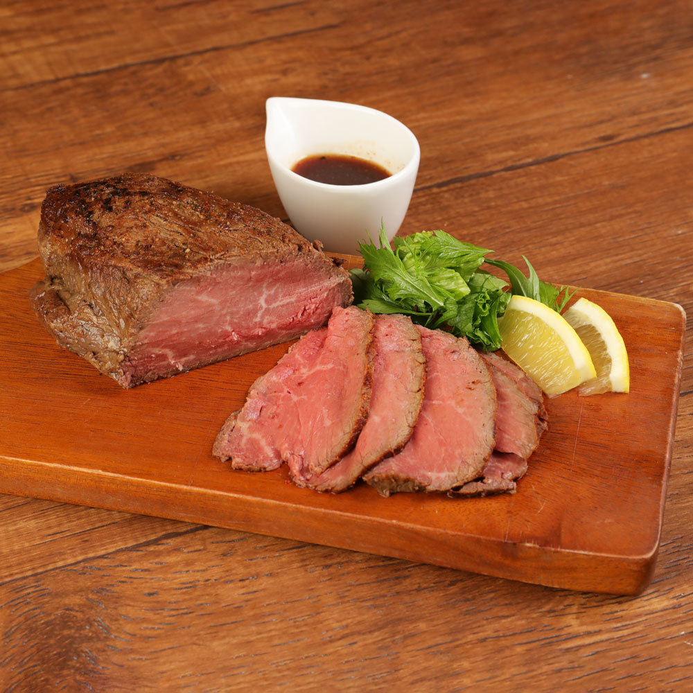 【ふるさと納税】あか牛 ローストビーフ 合計800g (400g×2セット) 牛 和牛 牛肉 赤牛 もも肉 ブロック おつまみ 惣菜 加工品 国産 冷凍 送料無料