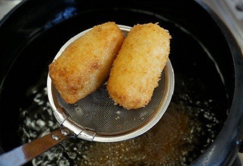 蜷川 コロッケ （5個×3パック）［1005］