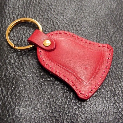 Roughtail leather works【ガーディアンベル レザーキーホルダー】レッド【1482949】