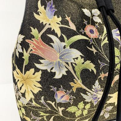 ふるさと納税 京都市 【京都丸紅】V&A京友禅巾着バッグ(ブラック) |  | 02